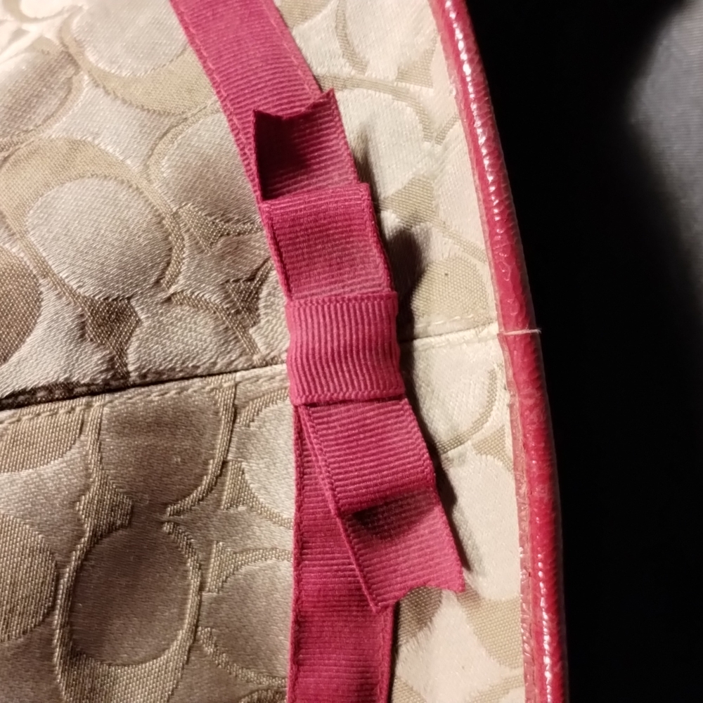 Coach Hat, Vintage RN# 132154 - Picture 5 of 9